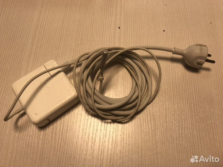 Блок питания macbook