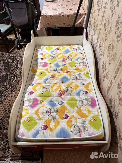 Кровать детская спортивная машина