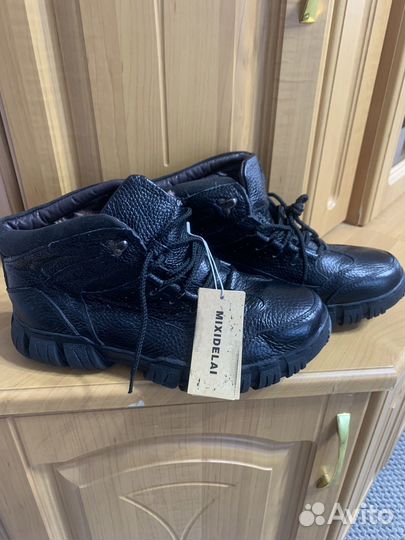 Ботинки мужские зимние 43 размер новые