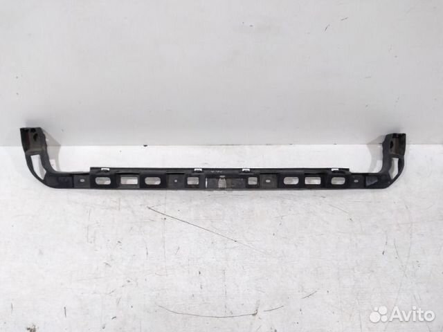 Кронштейн бампера задний Volkswagen Passat B6