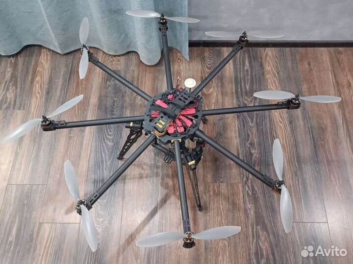 Октокоптер, квадрокоптер