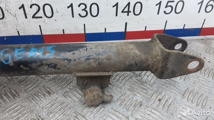 Стойка передняя Chrysler 300C (2004–2011)