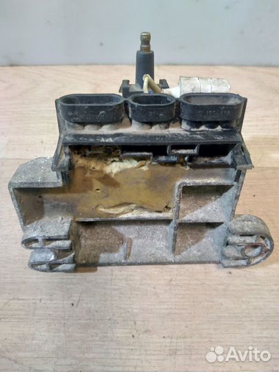 Катушка зажигания Volvo 850 седан B5252FS 1993