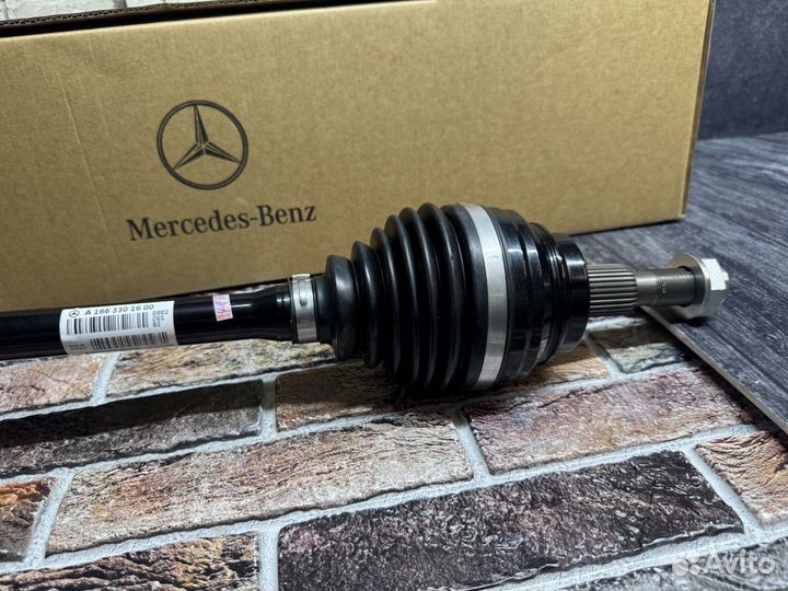 A1663301600 Привод передний левый Mercedes