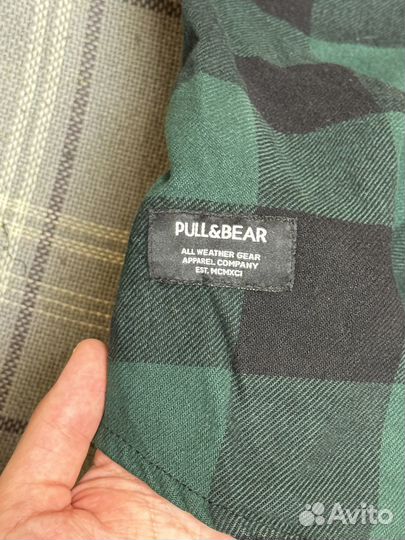 Рубашка pull&bear в клетку зеленая мужская