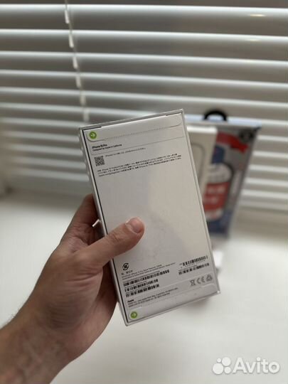 iPhone 15 Pro, 128 ГБ