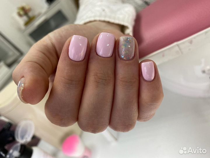 Маникюр педикюр