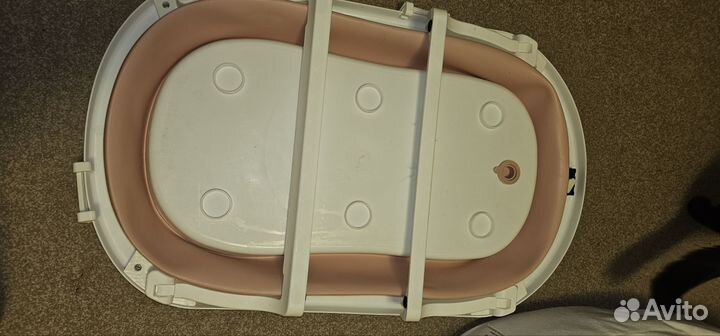 Ванночка для купания новорожденного