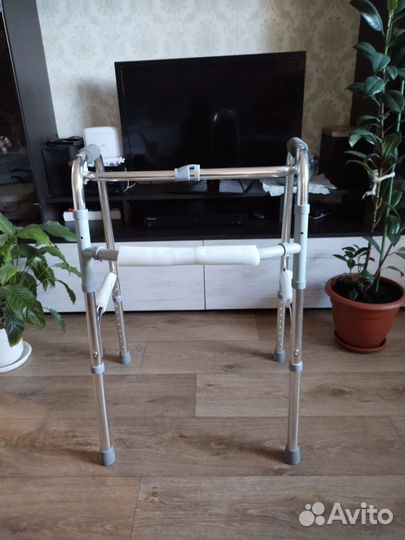 Ходунки для взрослых