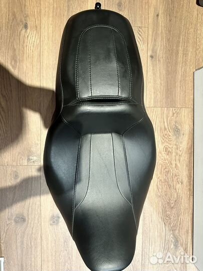 Оригинальное сидение Harley Davidson touring