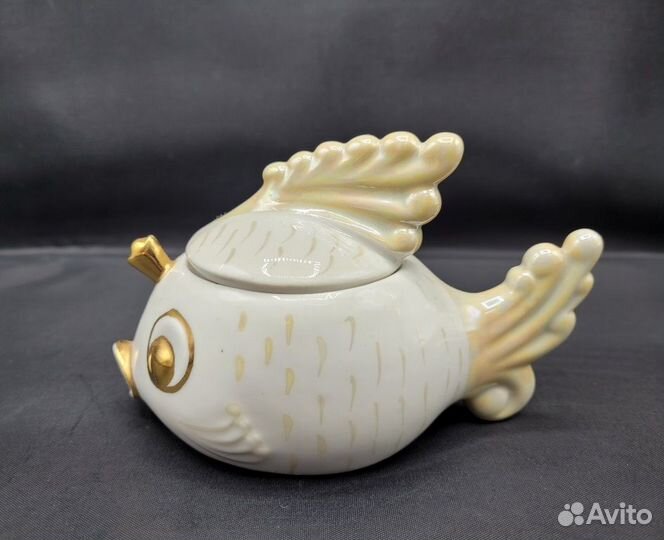 Сахарница шкатулка Золотая Рыбка фарфор Сысерть