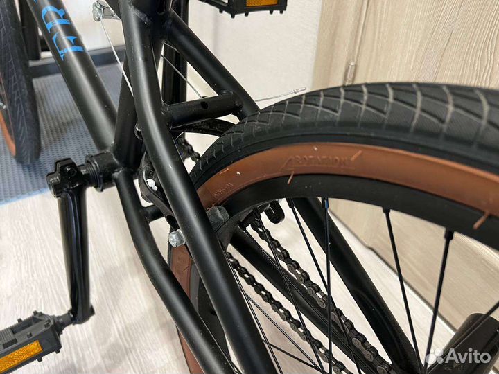 Трюковой велосипед bmx