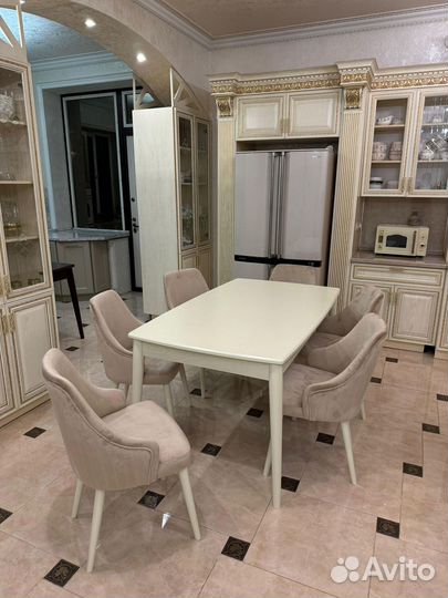 Качественный стол.Оплата при получении