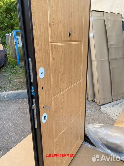 Дверь входная с установкой
