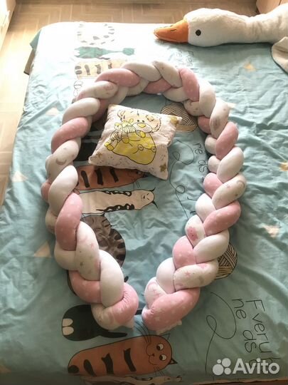 Бортик косичка с подушкой