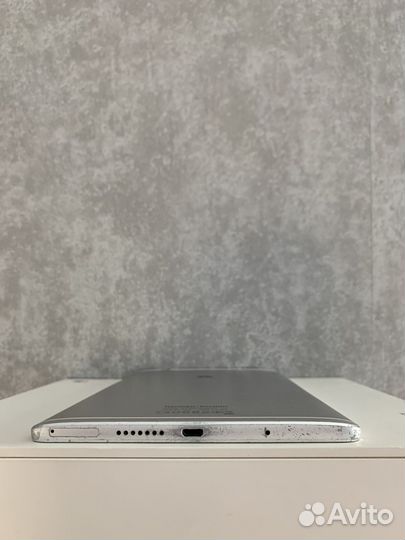 Планшет Huawei MediaPad M3