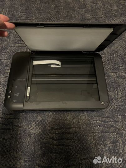 Принтер HP deskjet 2050