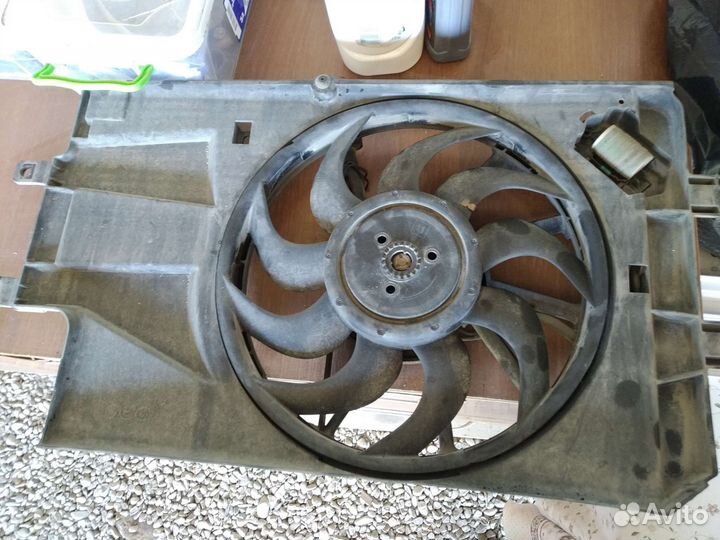 Вентилятор охлаждения