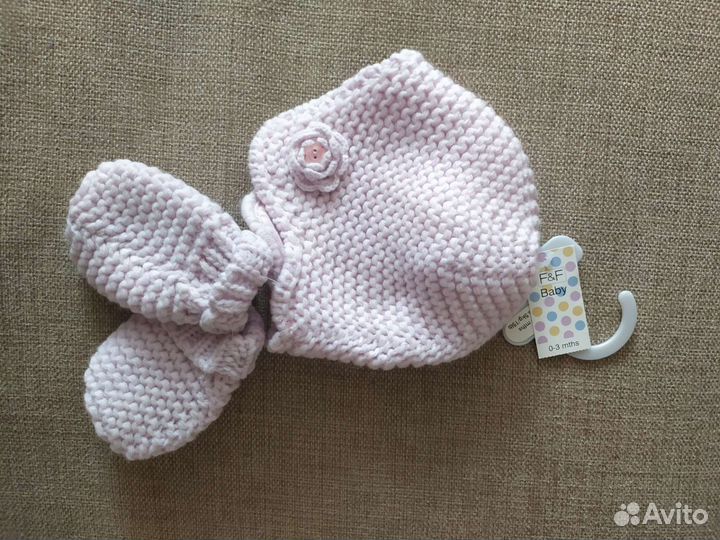 Новый комплект шапка,варежки F&F