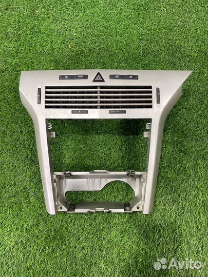 Opel astra h gtc рамка магнитолы с дефлектором