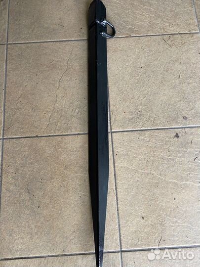 Колышек металлический