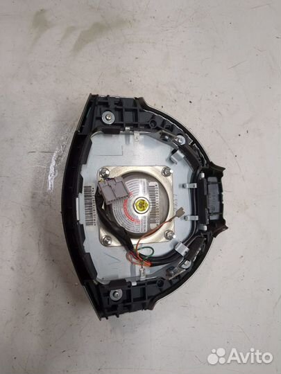 Подушка безопасности водителя Nissan X-Trail (T31)