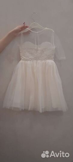 Платье праздничное