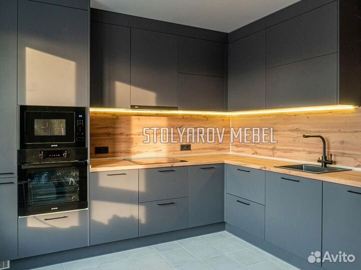 Кухни на заказ в Санкт-Петербурге