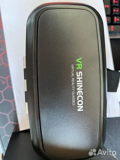 Очки виртуальной реальности для телефона