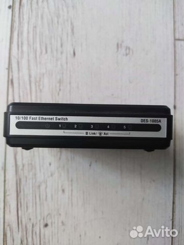 Коммутатор d link des 1005A