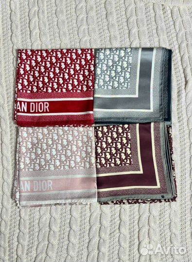 Оптом оригинальные платки Dior