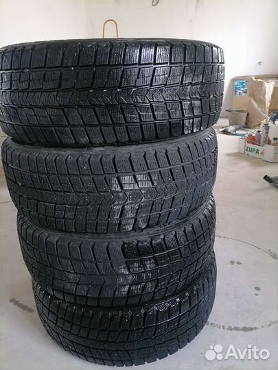 Roadstone Winguard Ice 225/60 R17