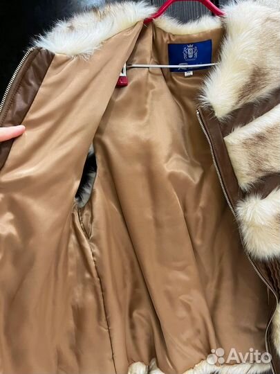 Жилетка женская утепленная