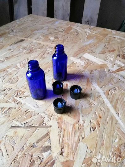 Флаконы и крышкы к ним