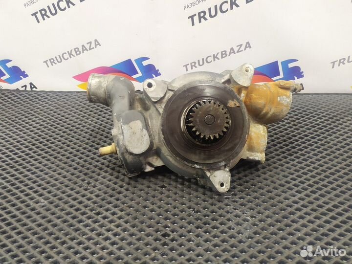 Насос водяной (помпа) Renault Premium