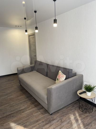 2-к. квартира, 44 м², 2/4 эт.