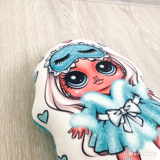 Плюшевая девочка-обнимашка