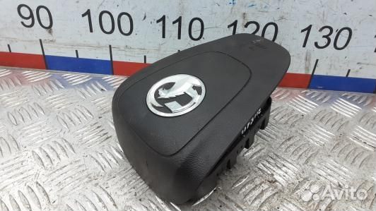 Подушка безопасности водителя opel meriva B (3UK19