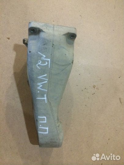 Подушки и кронштейны двигателя Volkswagen Touareg