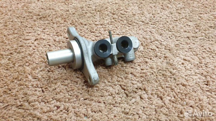 Тормозной цилиндр лада приора trw