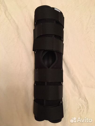 Коленный ортез