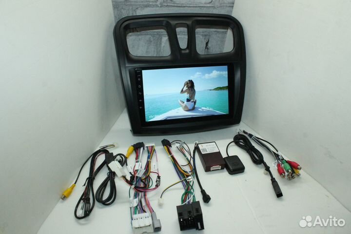 Штатная магнитола Renault Logan 2