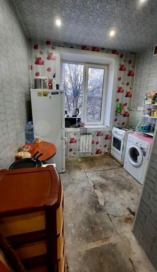 Комната 17 м² в 3-к., 3/3 эт.