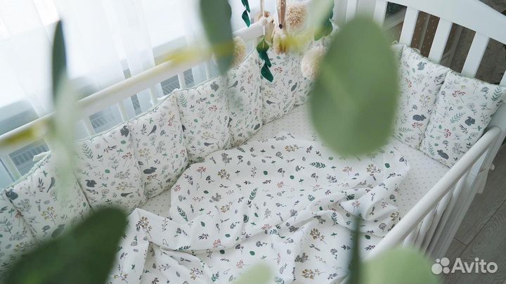 Бортики в детскую кроватку новые