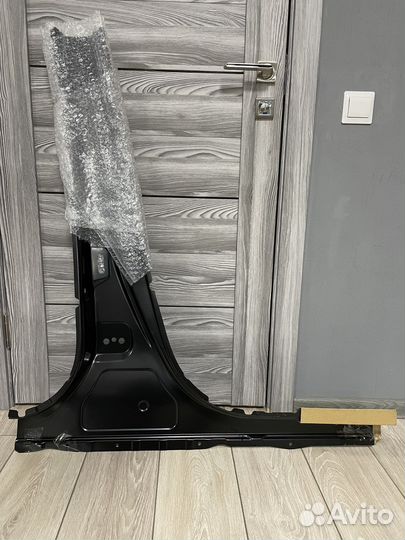 Стойка кузова Lexus RX