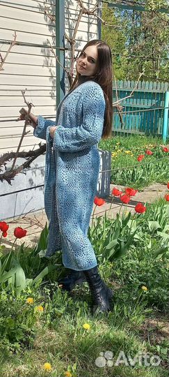 Кардиган ручной вязки