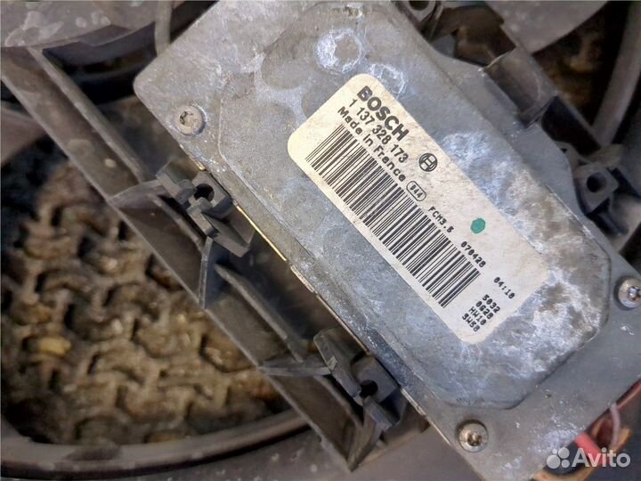 Вентилятор радиатора Volkswagen Touareg, 2007