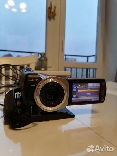 Видеокамера sony handycam