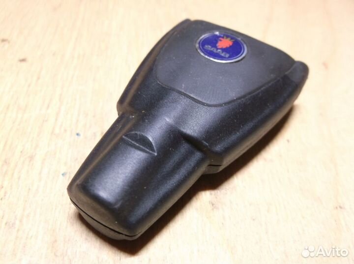 Saab оригинальный чип ключ 4 кнопки BS 12204388 E