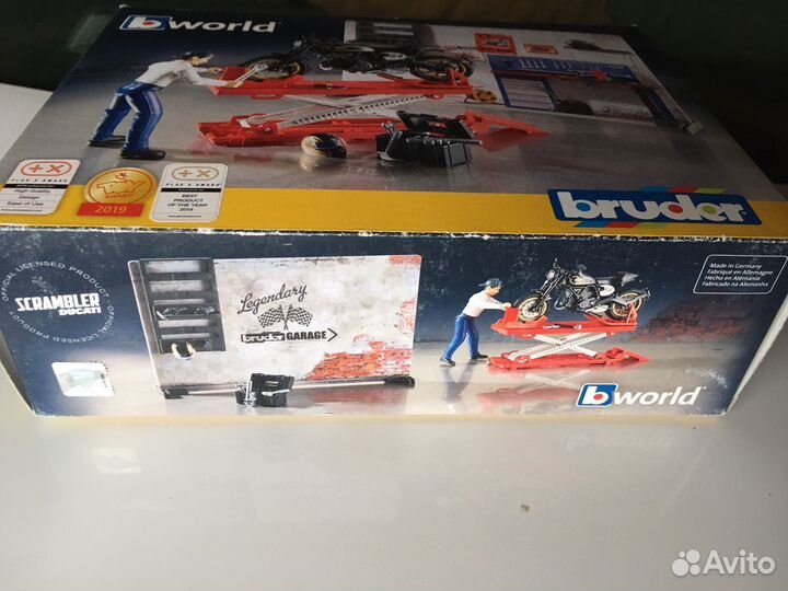 Bruder 62101 игровой набор с мотоциклом